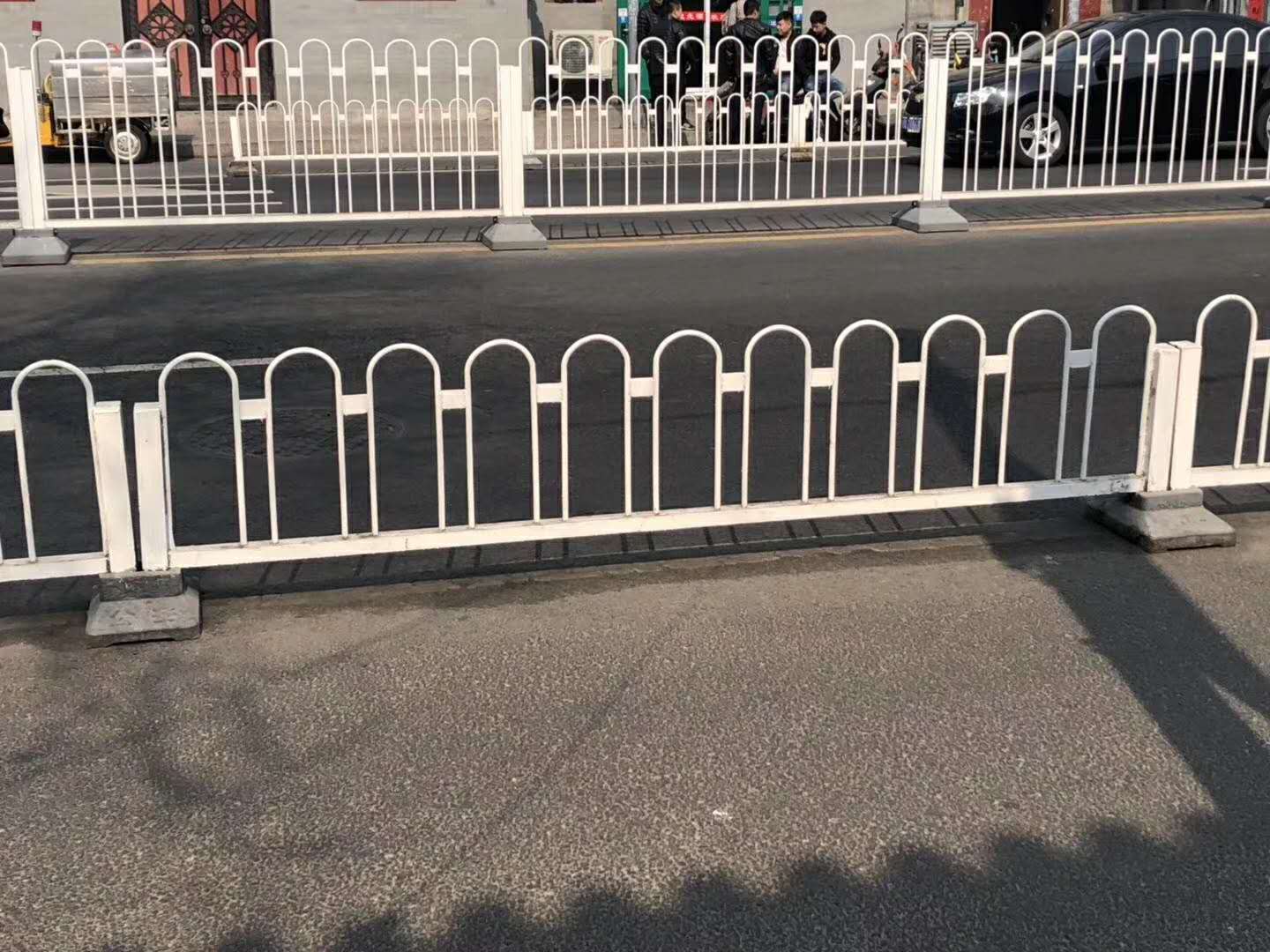 道路隔离护栏