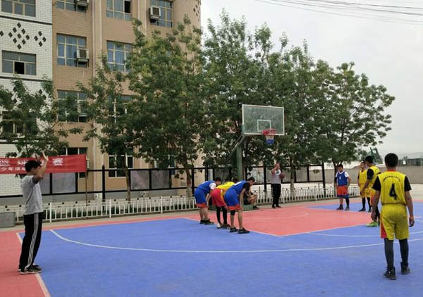 吐鲁番高昌区第五中学篮球场护栏网